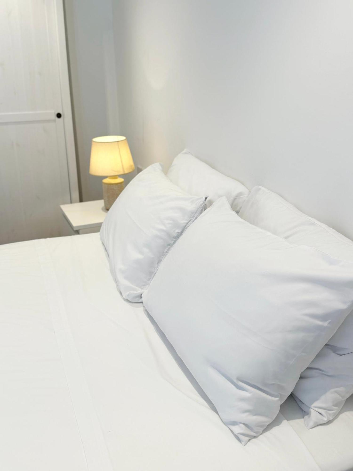 Deluxe City Centre Two Bedroom - Grand Central House Gibraltar Extérieur photo
